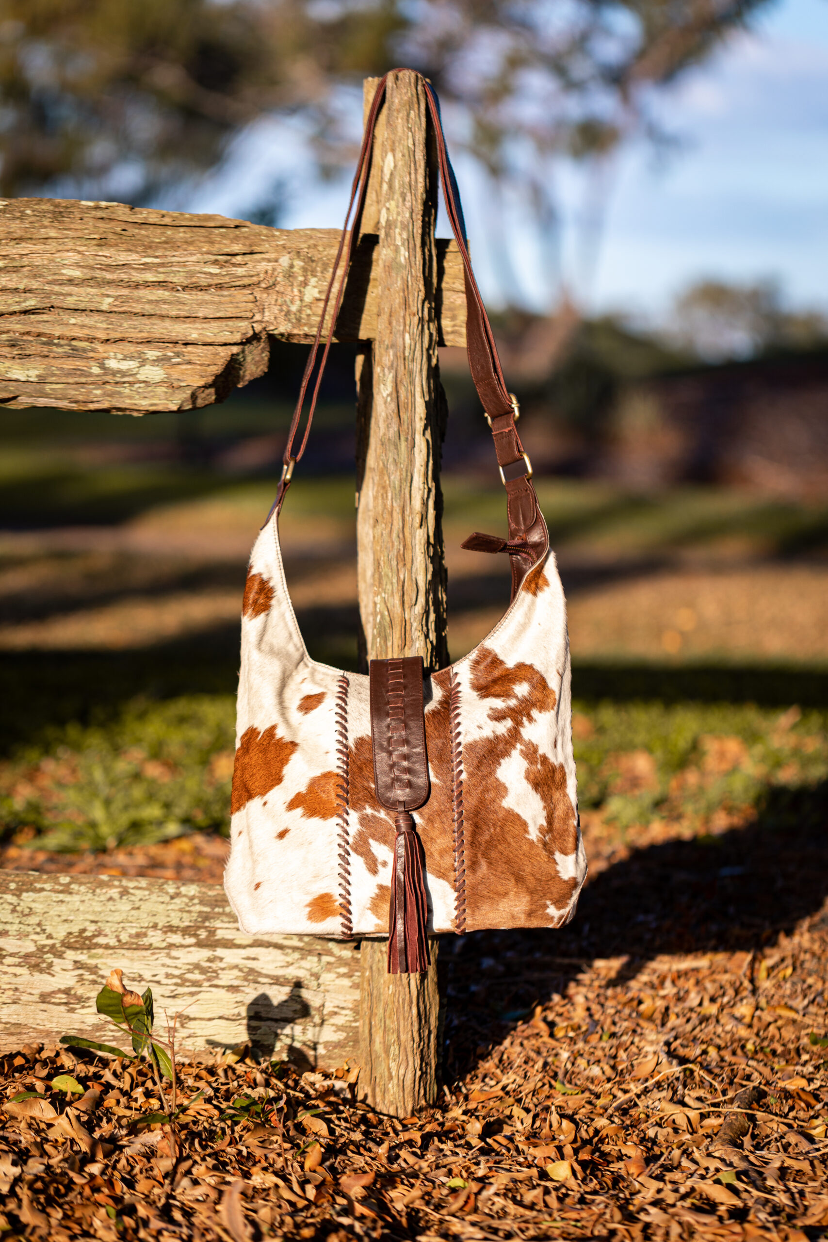 AUSTRALIA COWHIDE BAG – Western Road Clothing & Tack